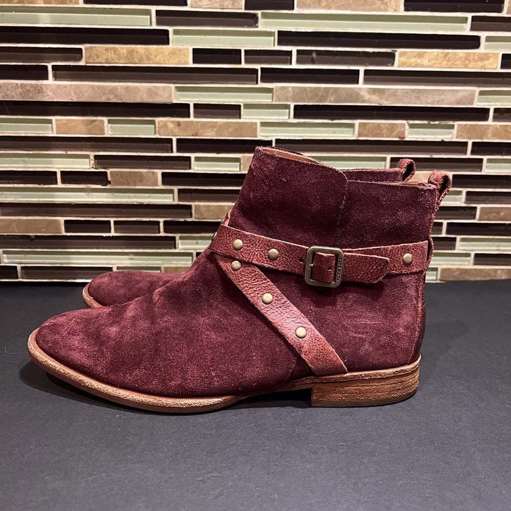 Kork Ease Wine Suede Zip Up Bootie Size 8 M